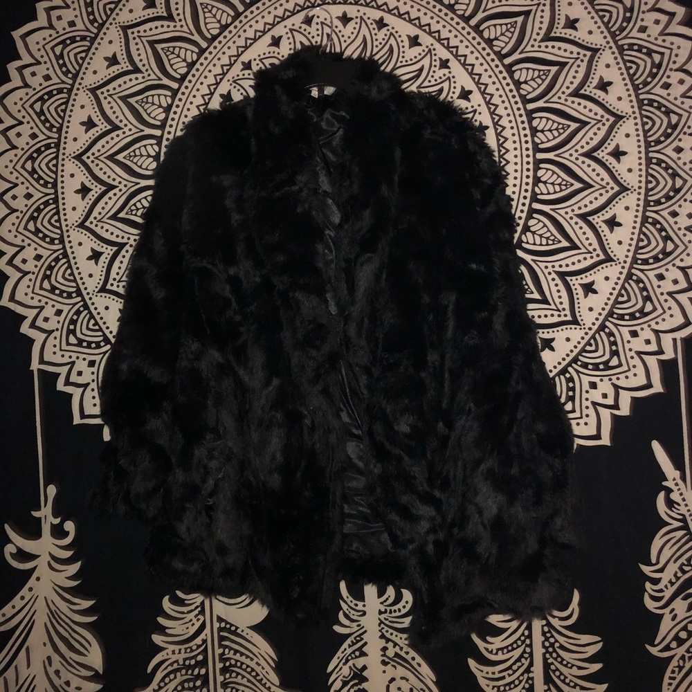 Faux fur coats - Picture 4 of 5